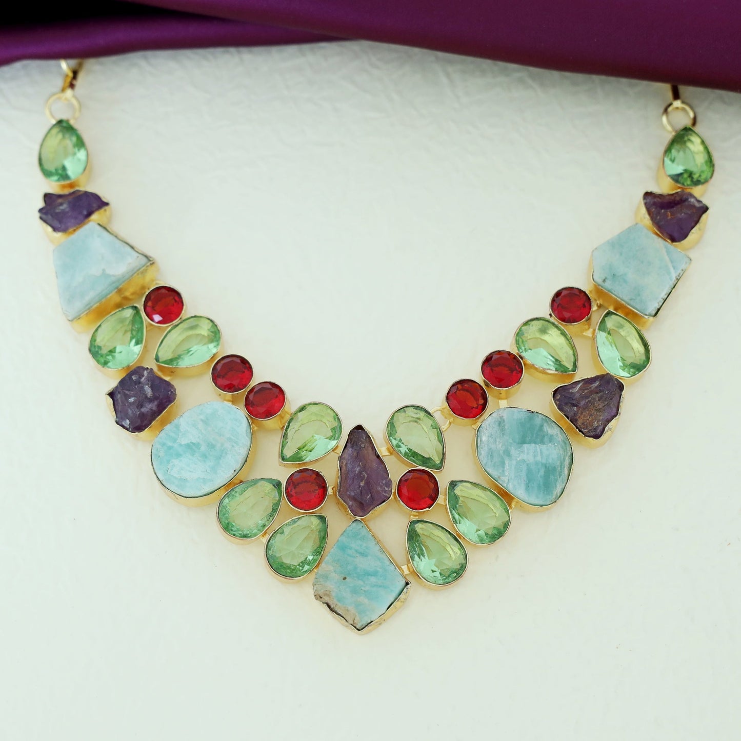 Irregular Neckpiece
